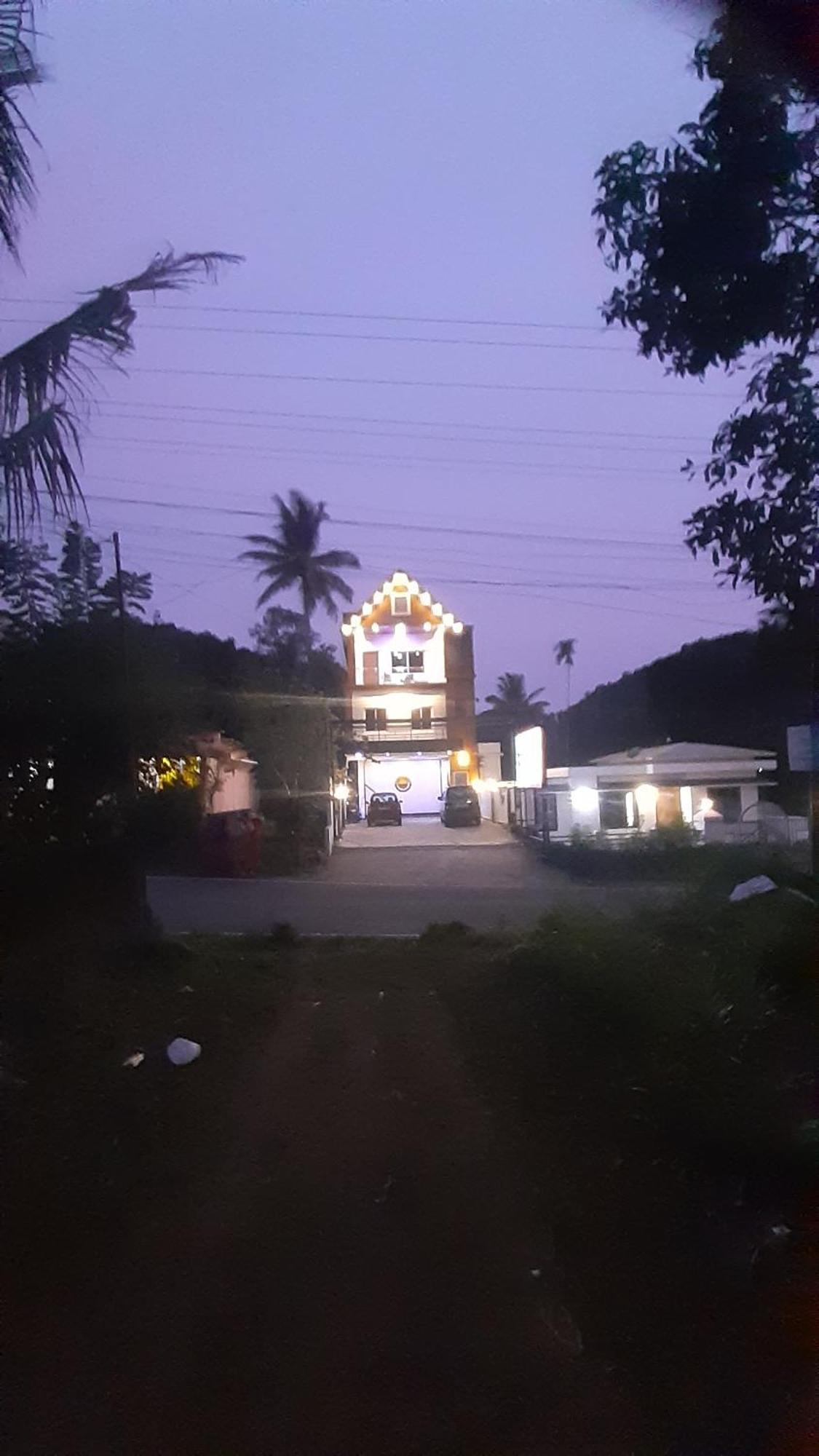 Himadri Munnar Holidays Екстер'єр фото