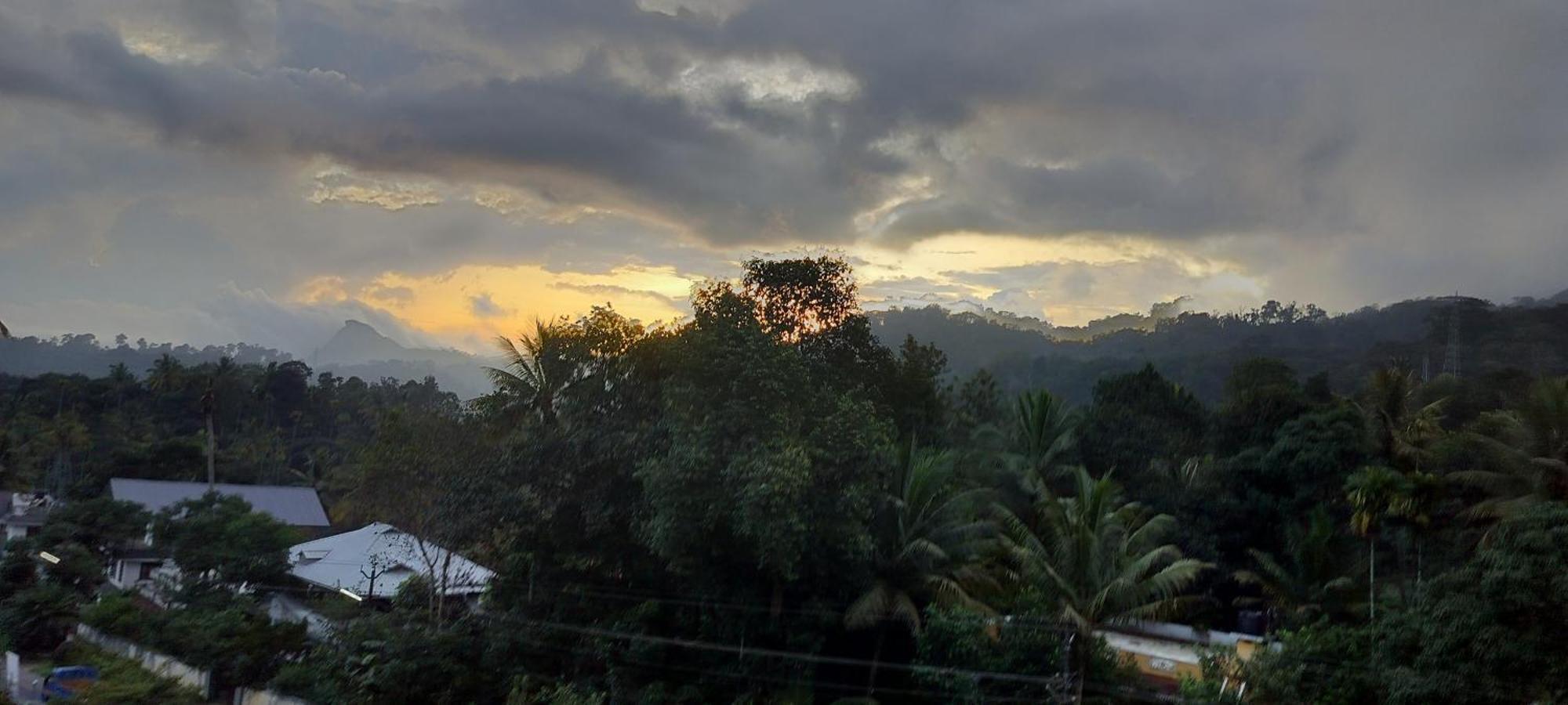 Himadri Munnar Holidays Екстер'єр фото