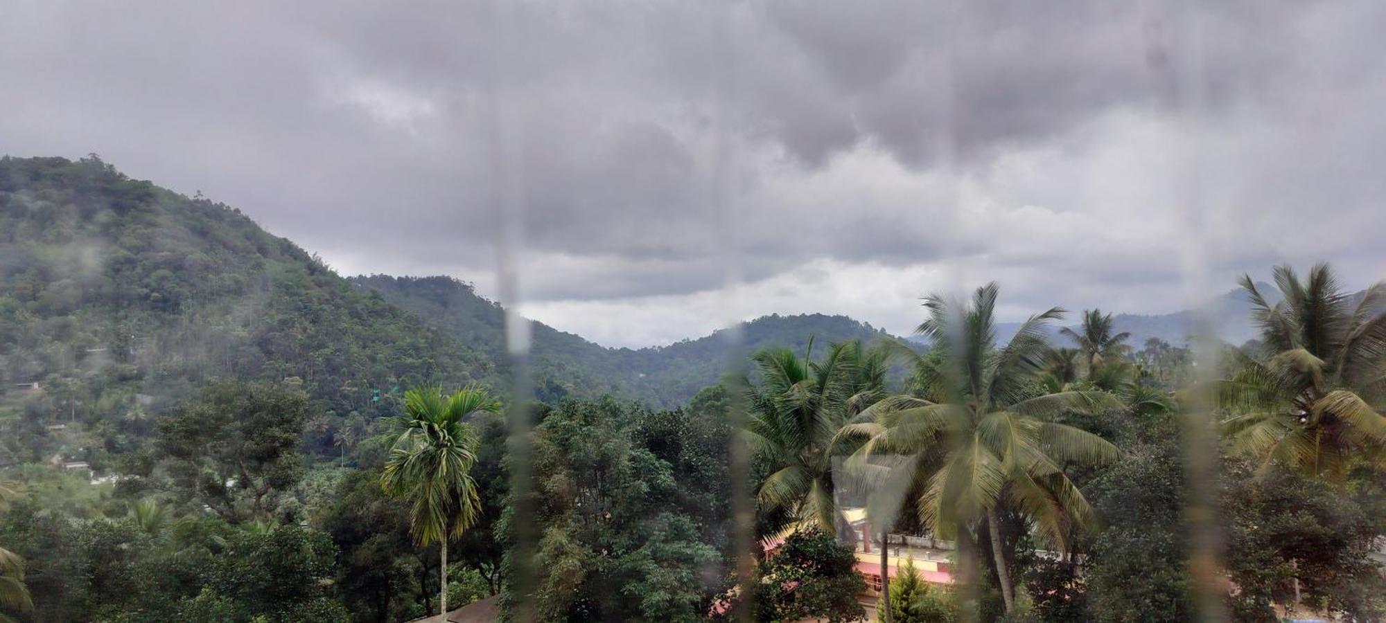 Himadri Munnar Holidays Екстер'єр фото